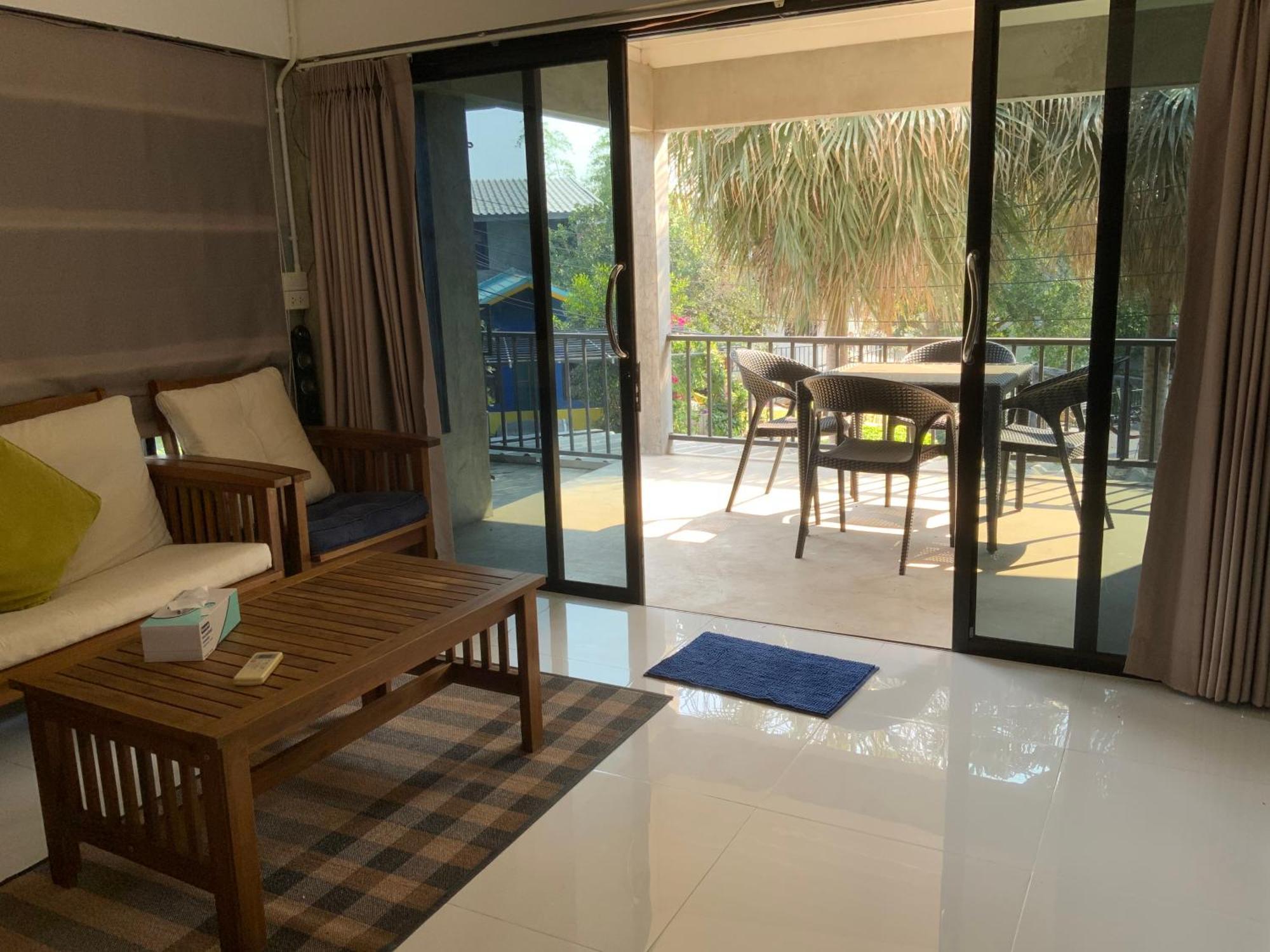 Morocco Blue Cafe By Chilong River Farm Resort Muang Kosum Exterior foto